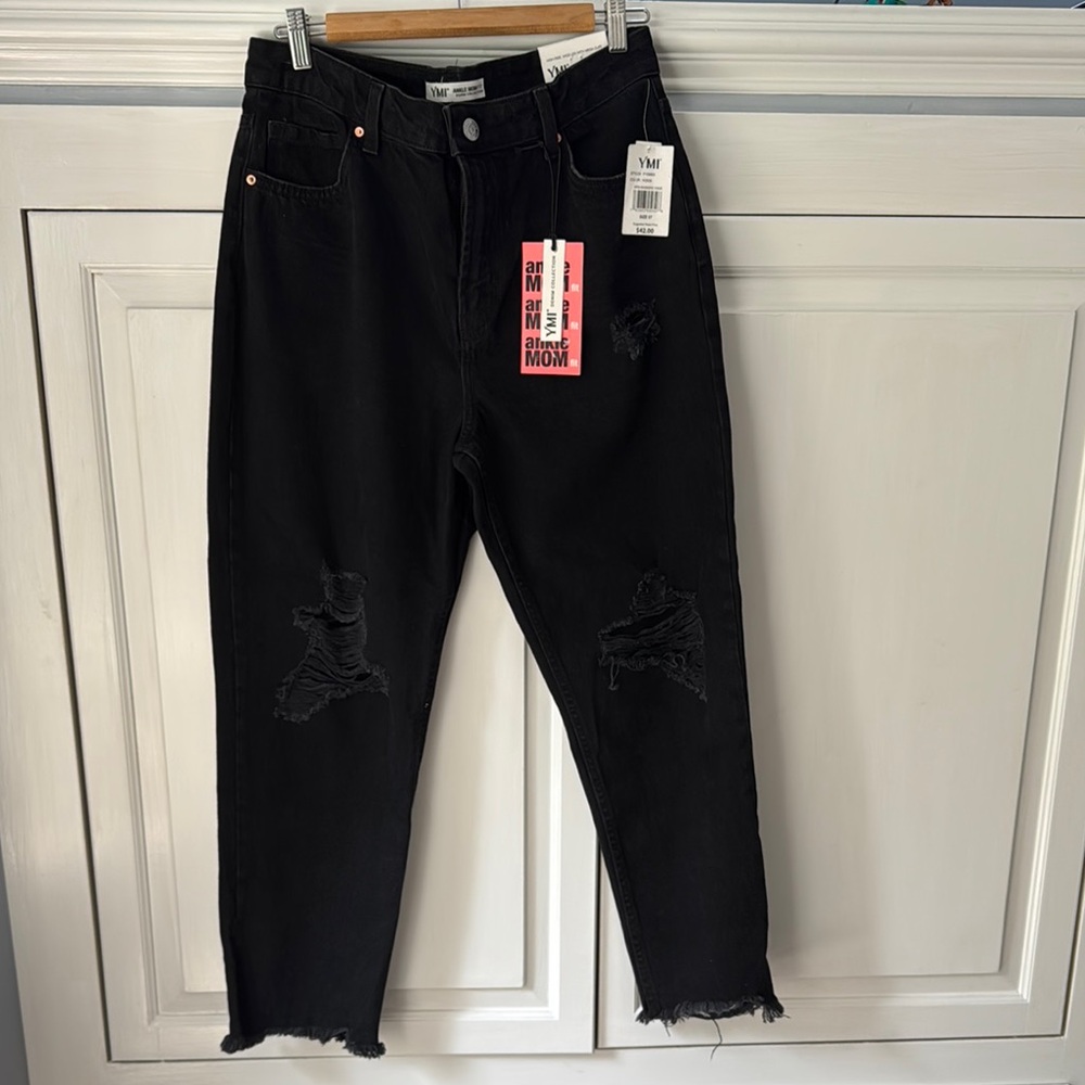 YMI Black Straight Leg Jeans Size 7/28